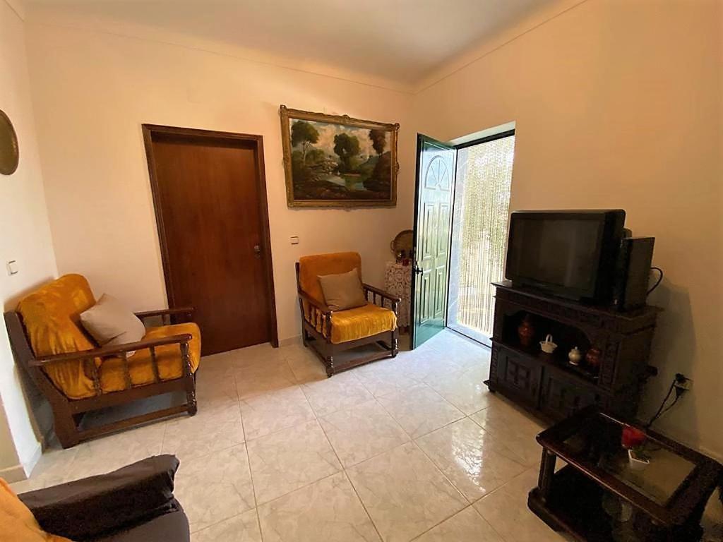 فيلا Casa Da Avo Pipa ريغينغوس دي مونساراز المظهر الخارجي الصورة